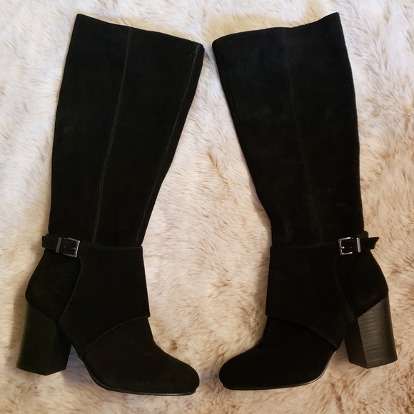 BCBG black suede heeled boots - Picture 1 of 5